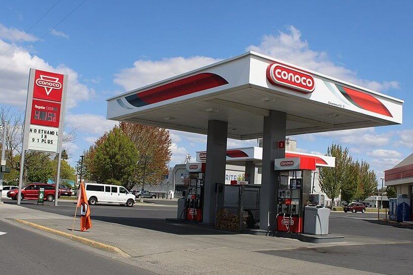 US Oil Giant ConocoPhillips Laying Off Up to 25% of Its Global ...