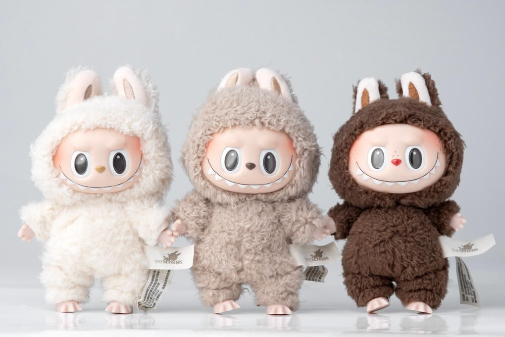 Art toys, Labubu key chain secret collection from Pop Mart, labubu macaron doll.