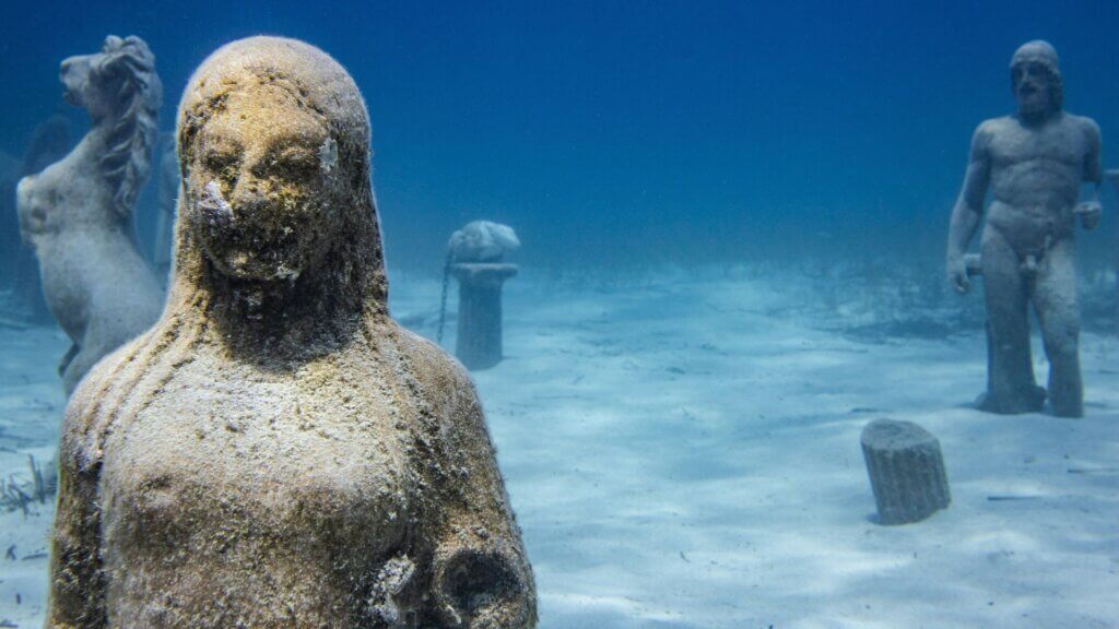 Stone statues underwater