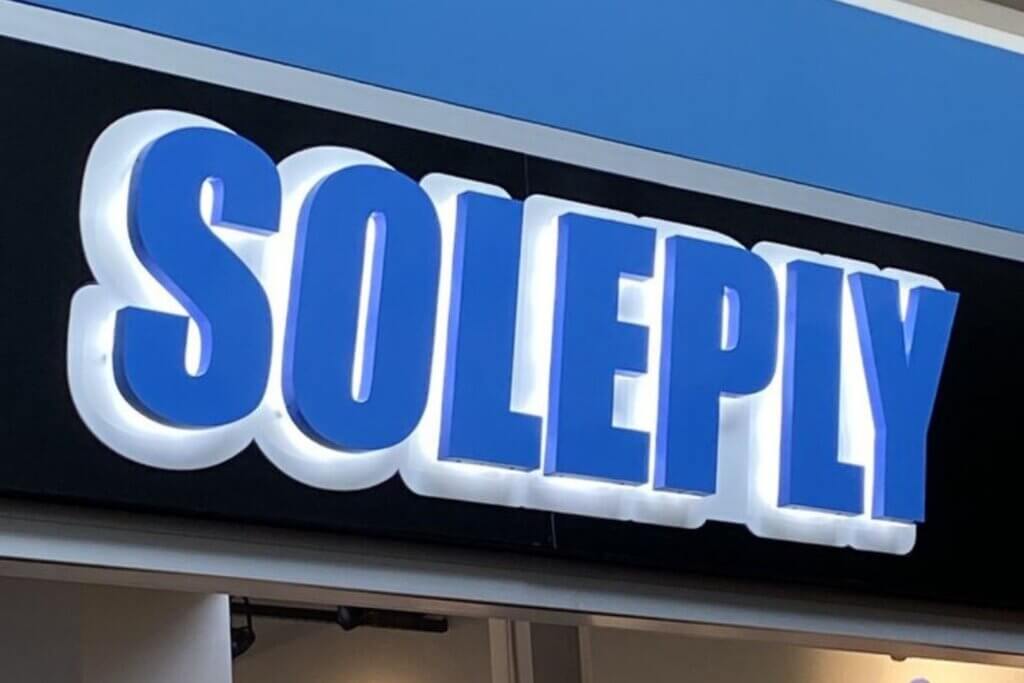 Soleply signage