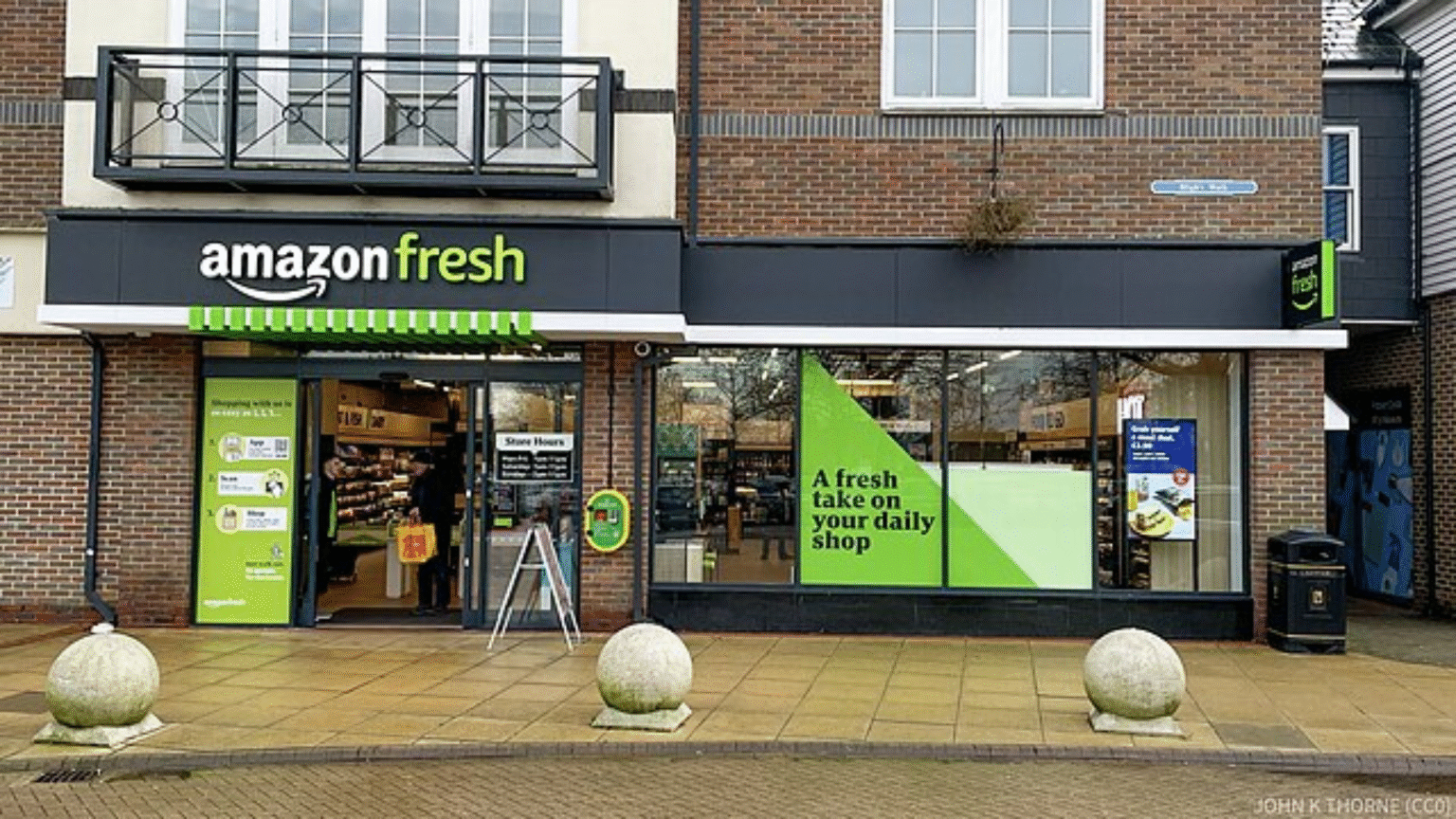 Amazon fresh store front