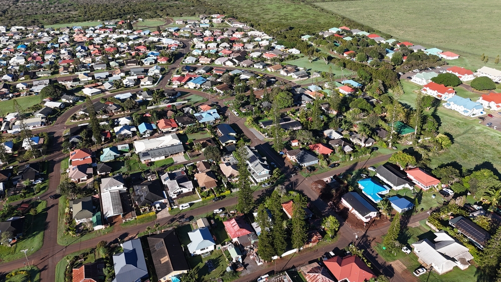 Aerial view of residential areas in Lanai City, Hawaii where homestead communities are present.