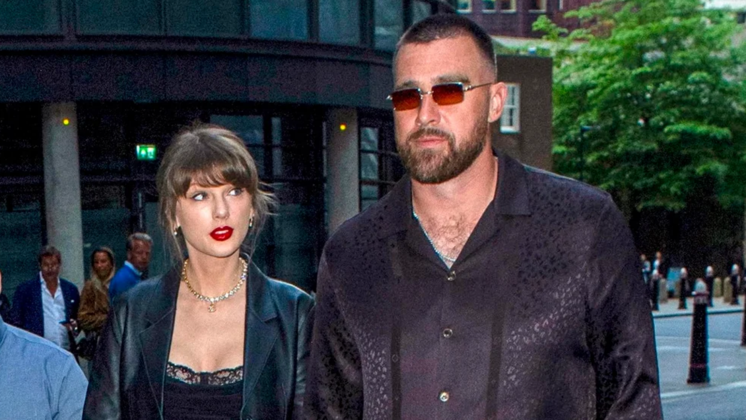 Taylor Swift Just Ditched Her Sweet Style for Fall. Her New Look Is Much Darker